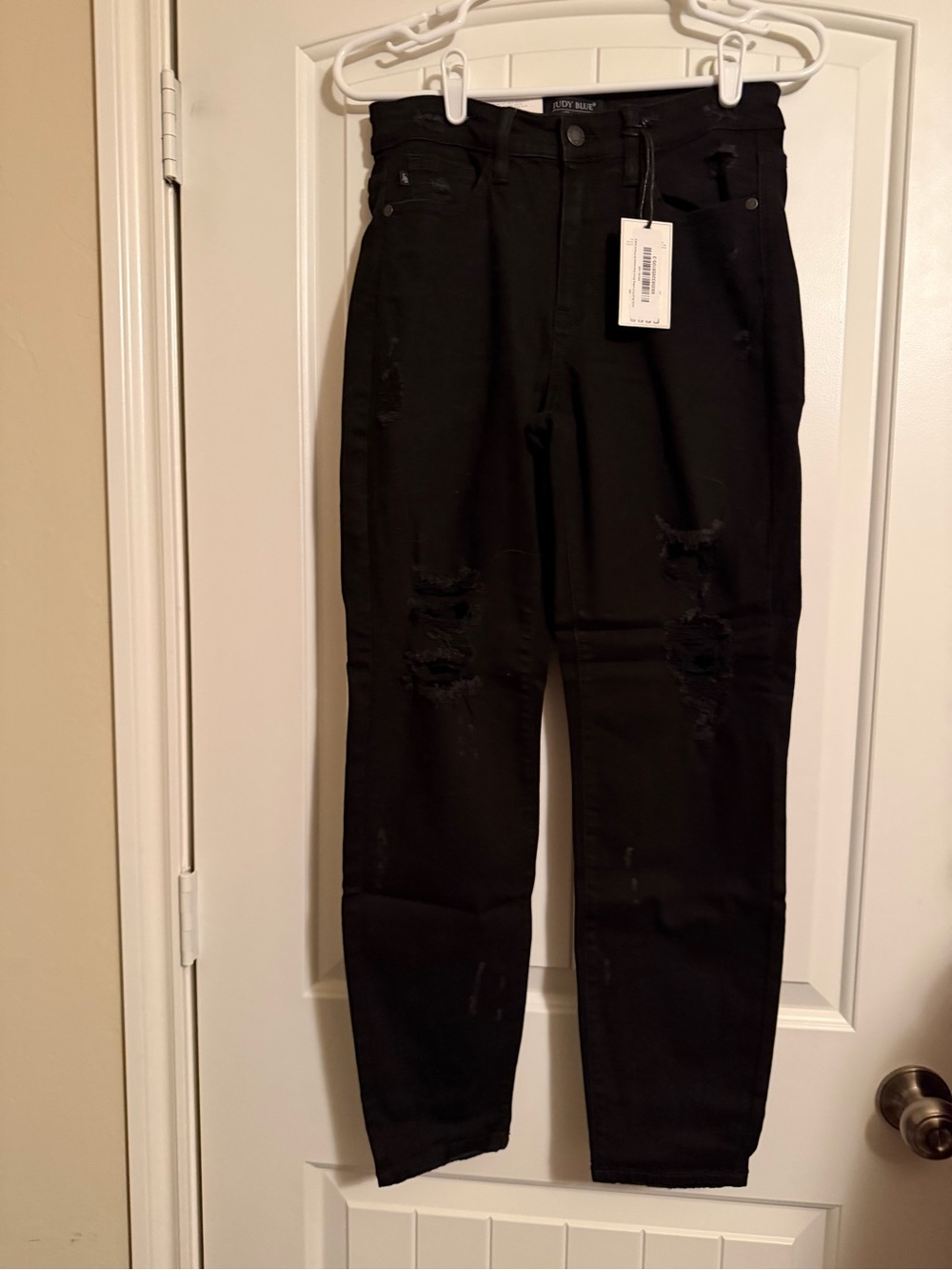 Judy Blue Find a Way Black Distressed Boyfriend Jeans Size 3/26 NWT